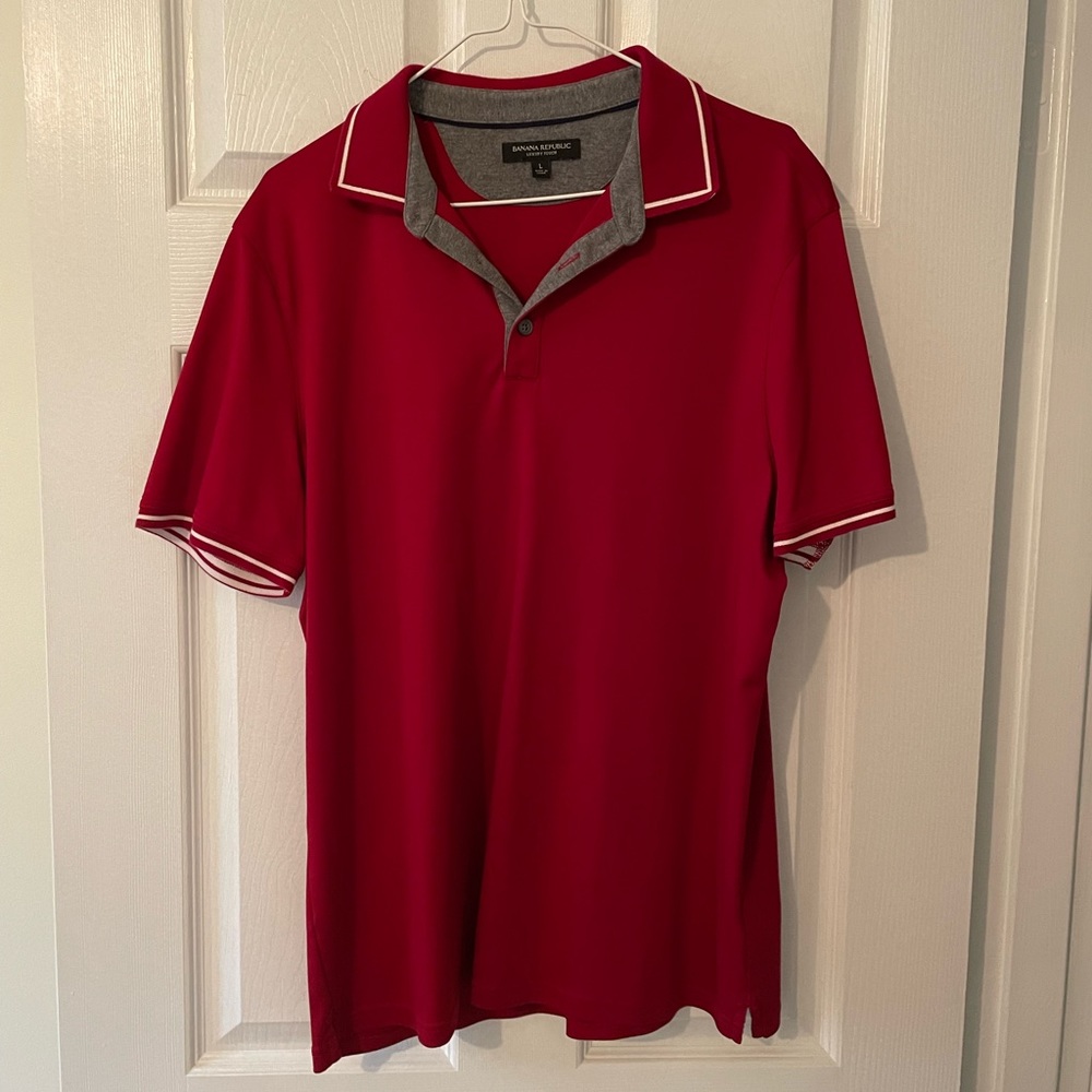 Banana Republic luxury touch Mens polo, size L